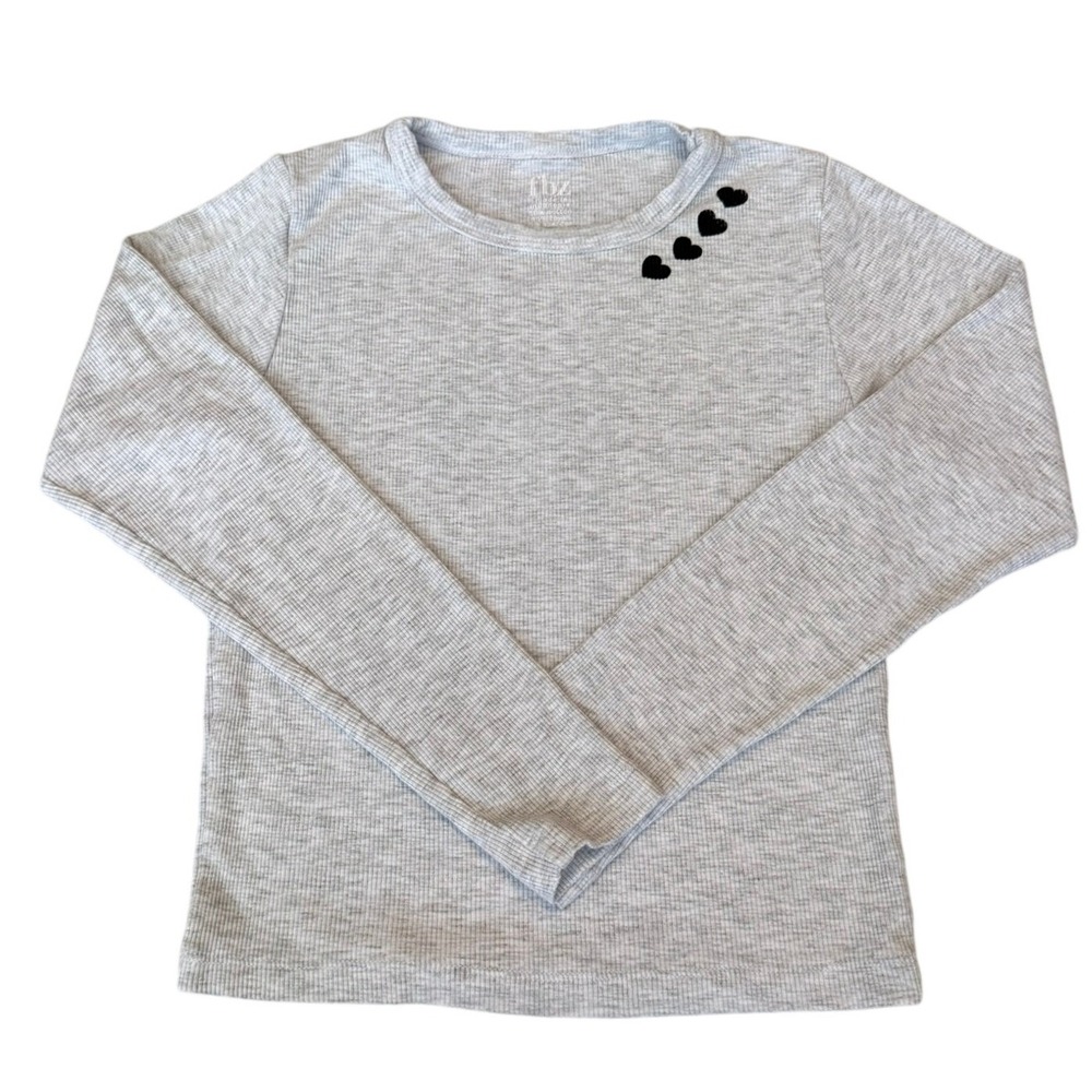 FBZ Heather Grey Ribbed L/S TShirt Novelty Heart Detail Girls Youth Size Medium